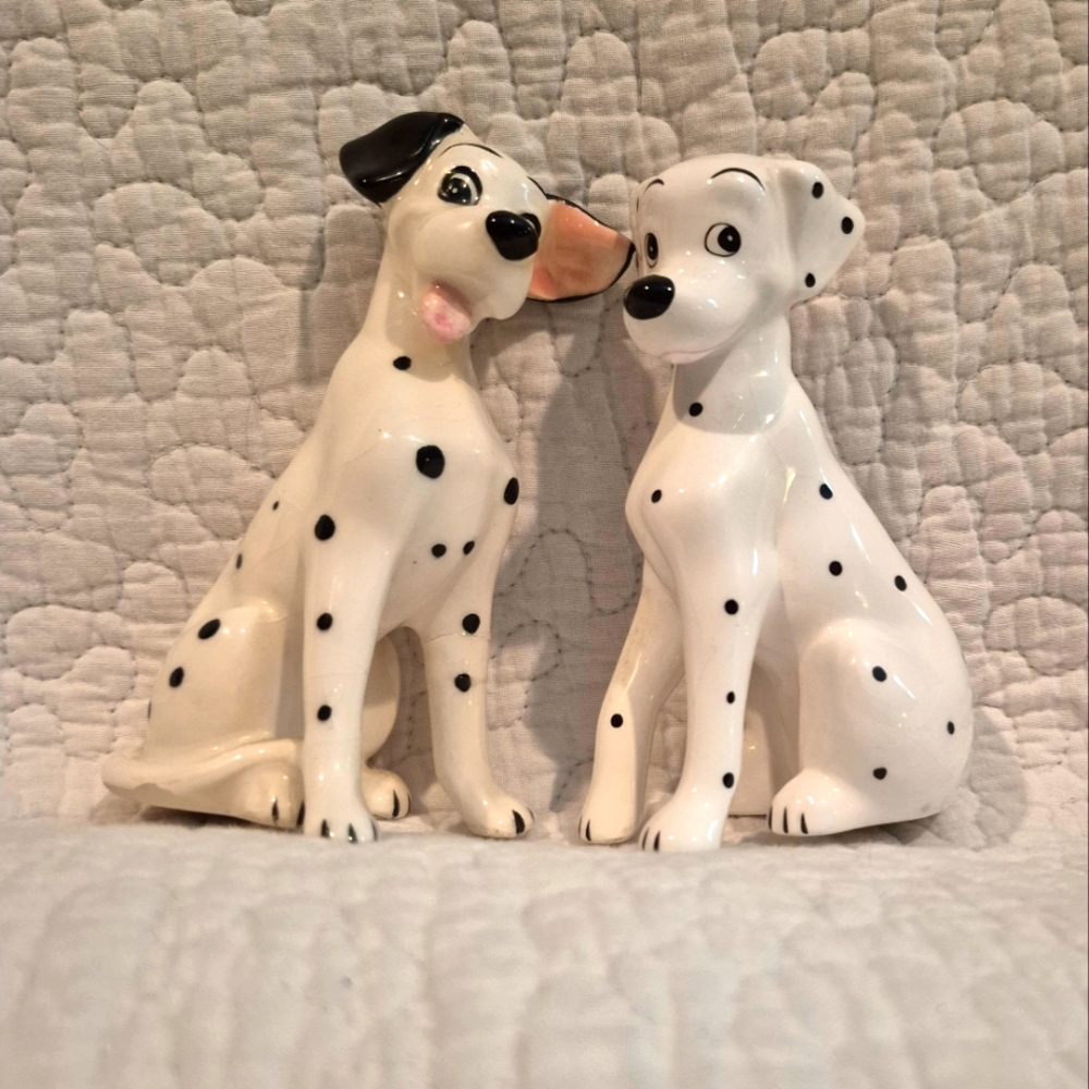Disney 101 Dalmatian Dog Figurines - Black and White